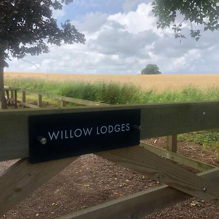 Willow Lodge 1 North Newton Екстериор снимка